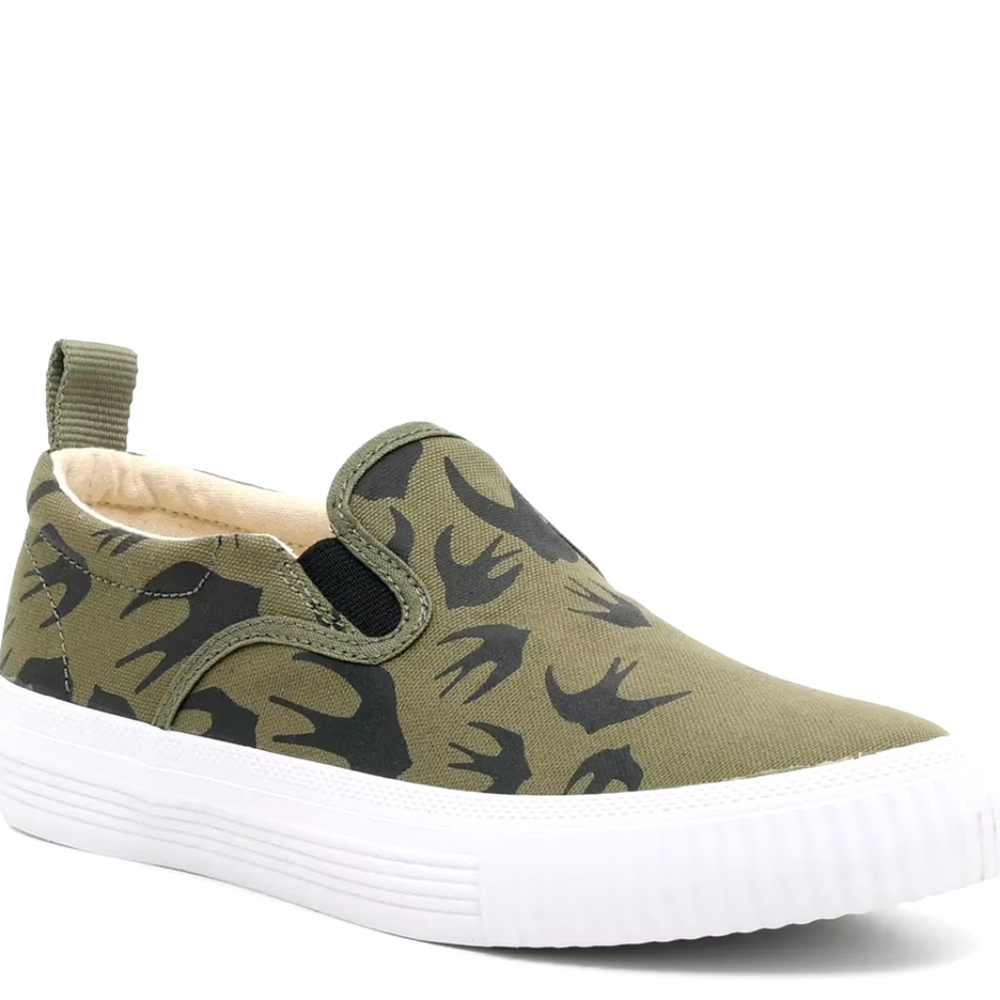 Women Slip-On Camouflage Sneakers
